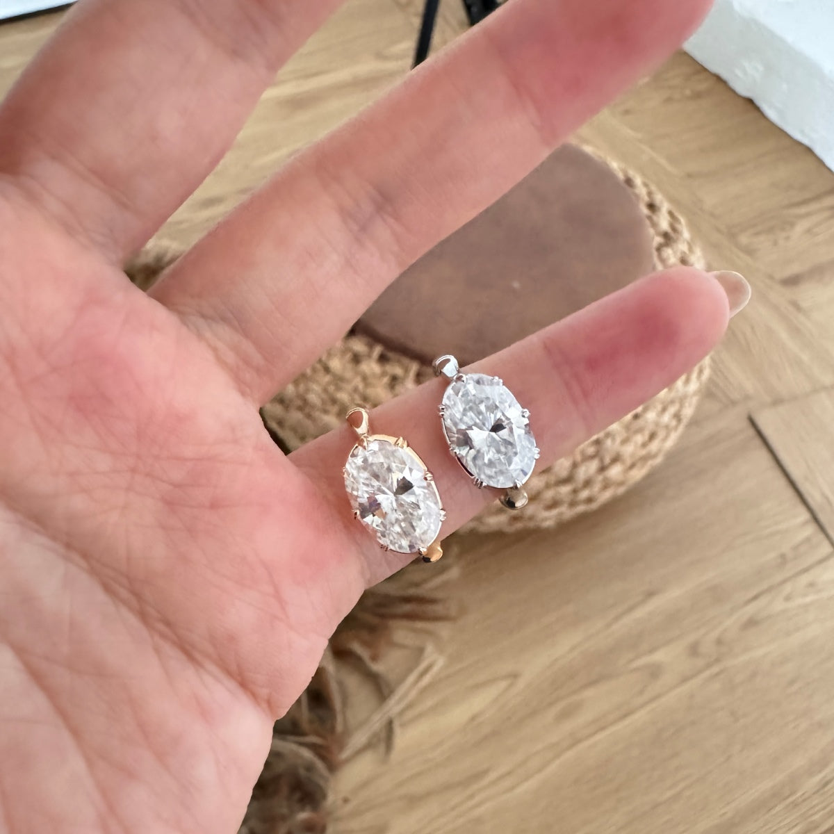 Anillo solitario de moissanita 4,5 ct en plata