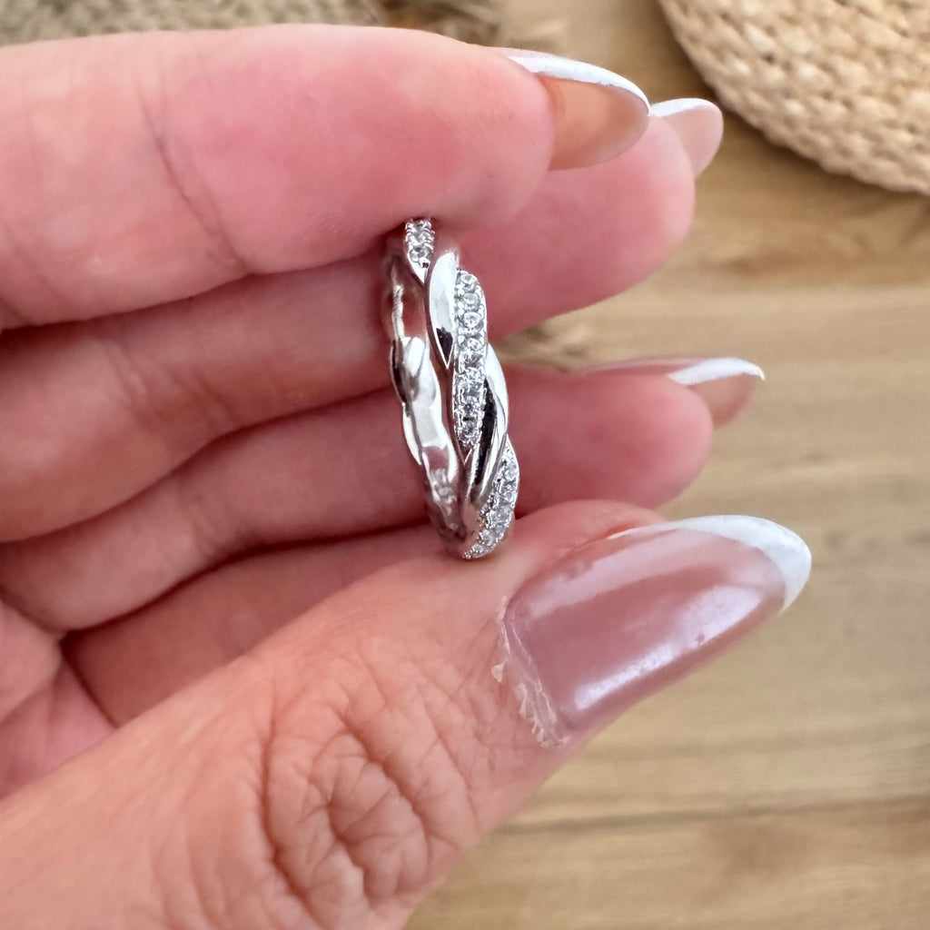 Anillo trenzado de moissanitas 0,32 ct dorado