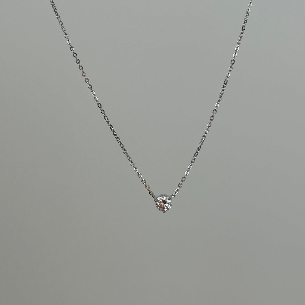Collar con corazón de moissanita 0,5 ct en plata