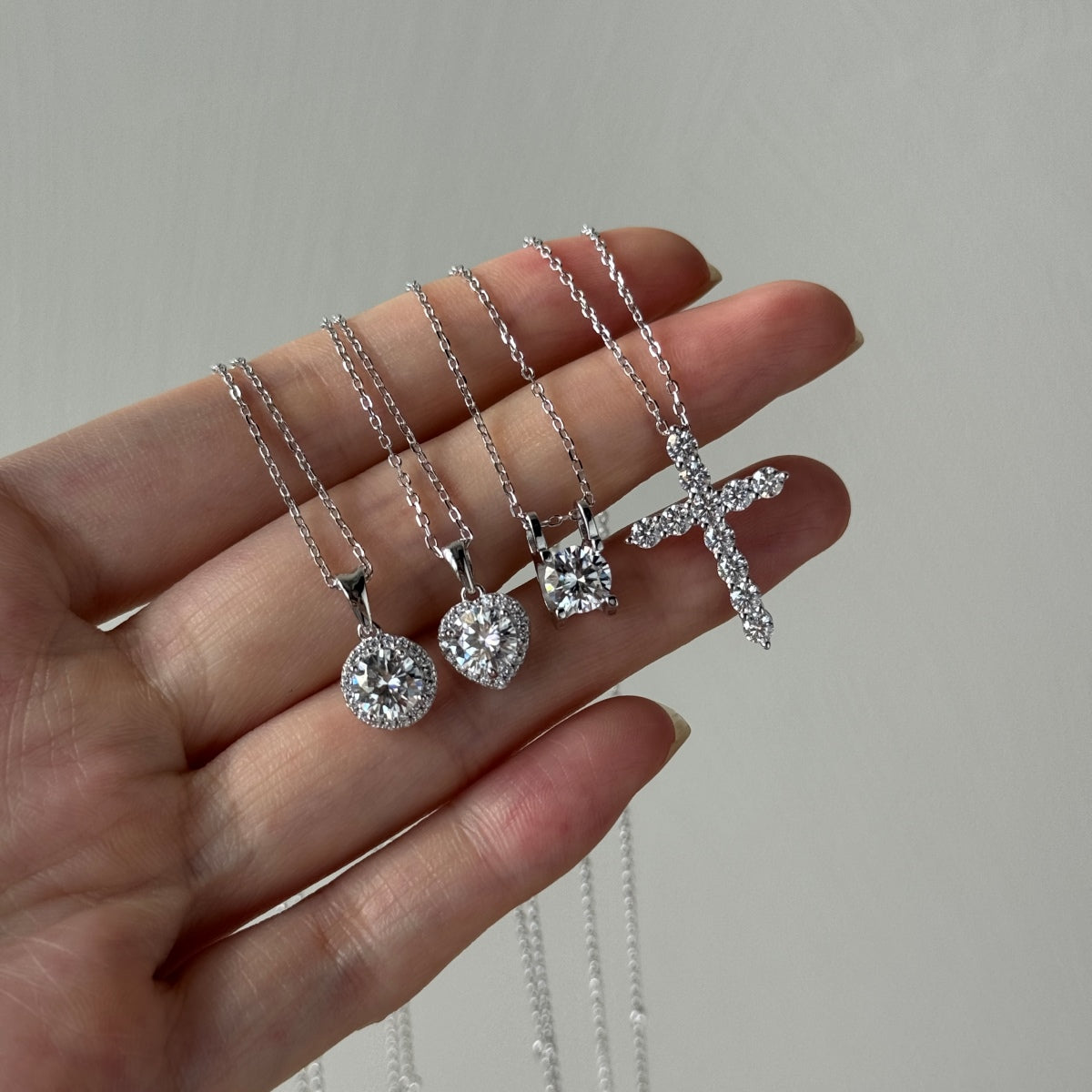 Collar con corazón de moissanitas 1 ct en plata