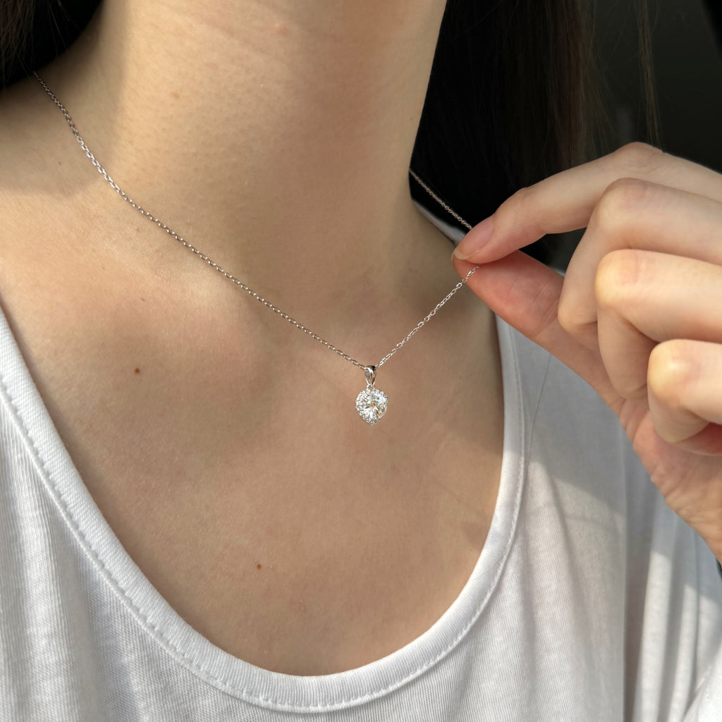 Collar con corazón de moissanitas 1 ct en plata