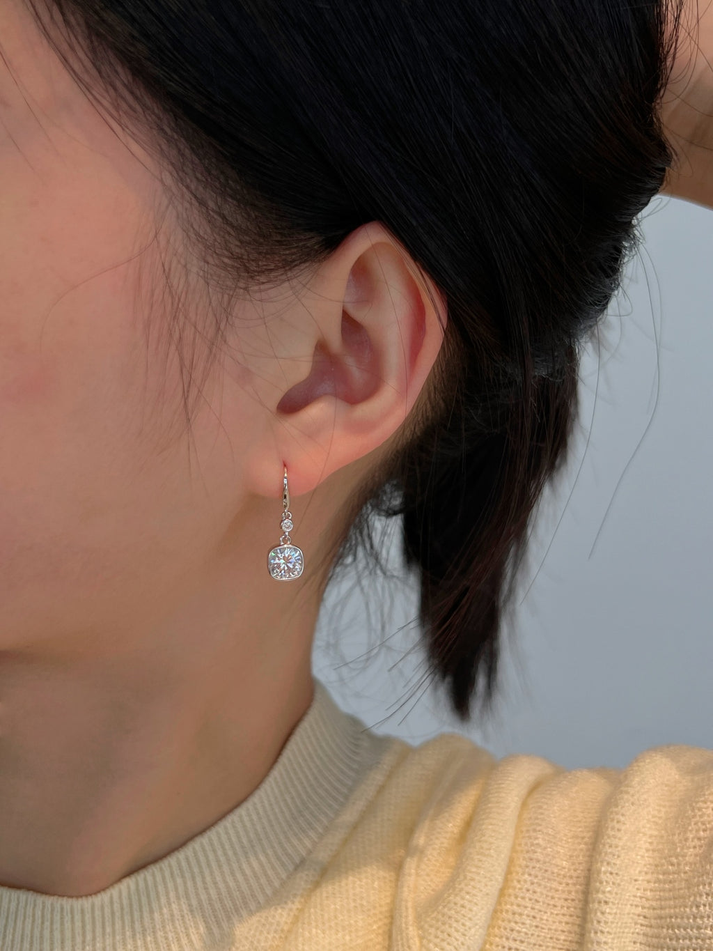 Pendientes colgantes de moissanitas 2,068 ct en plata