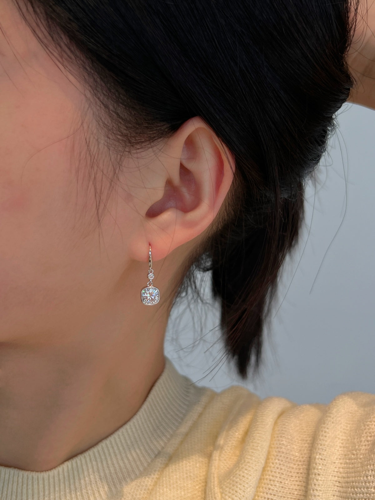 Pendientes colgantes de moissanitas 2,068 ct en plata