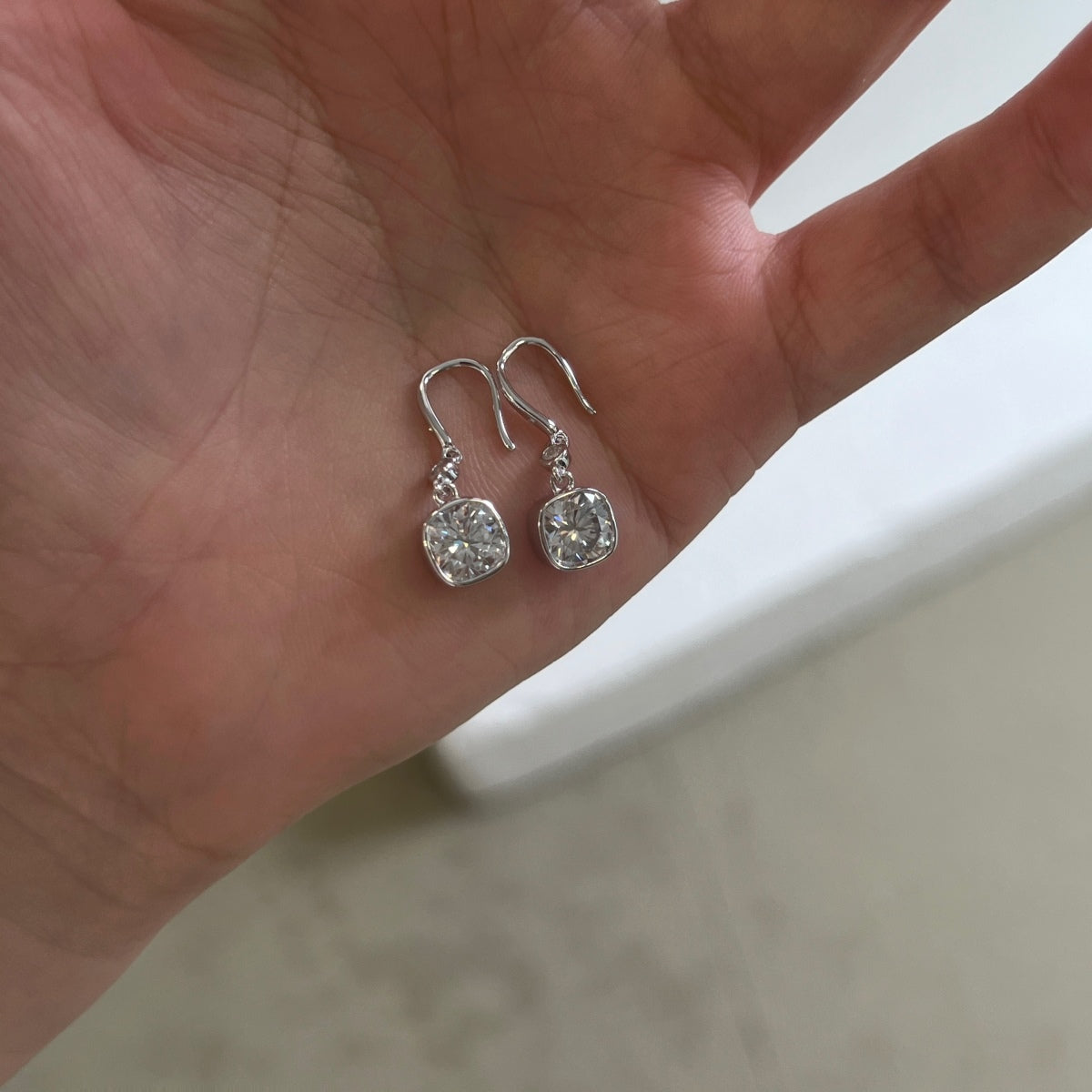 Pendientes colgantes de moissanitas 2,068 ct en plata