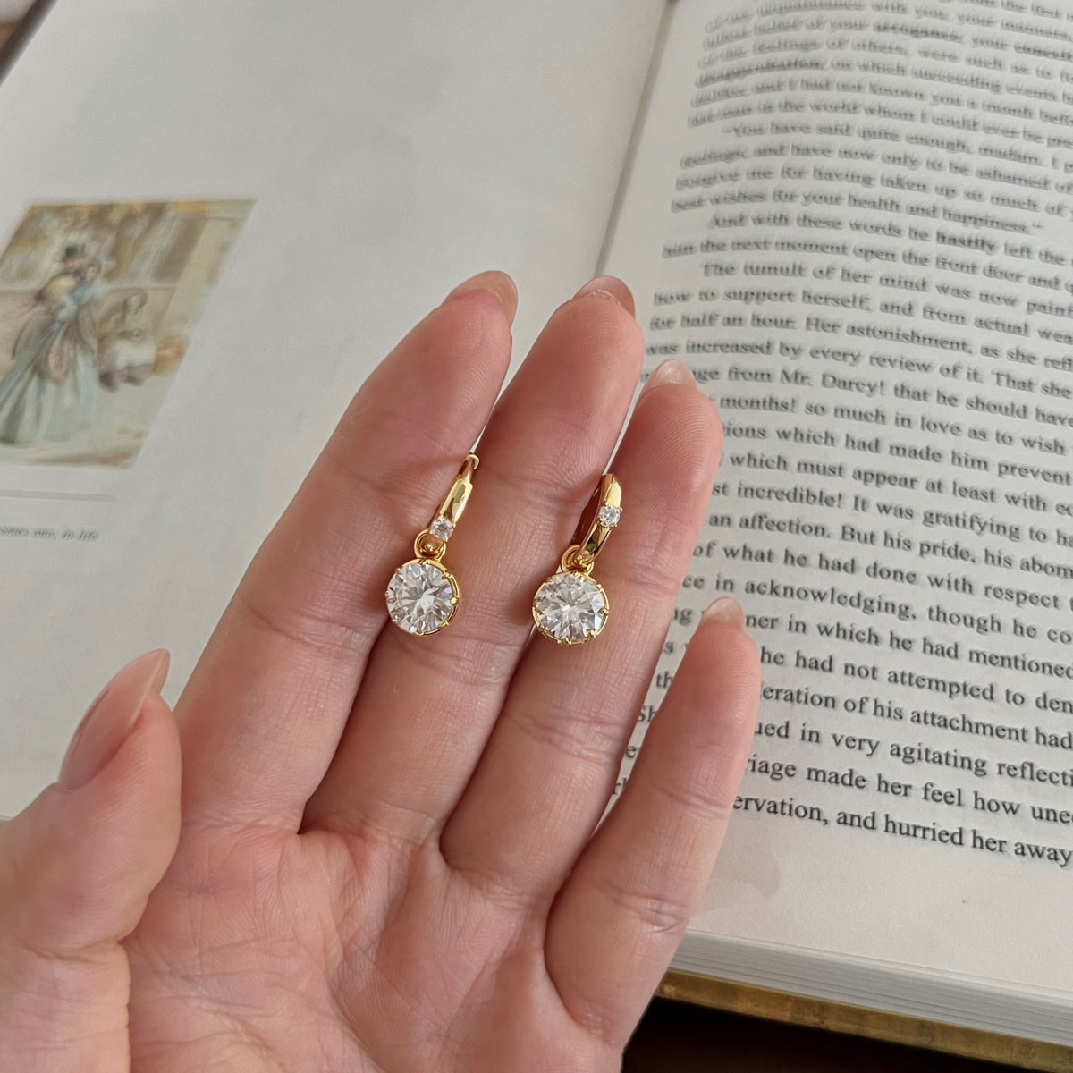 Pendientes de aro colgante de moissanitas 4,12 ct dorados
