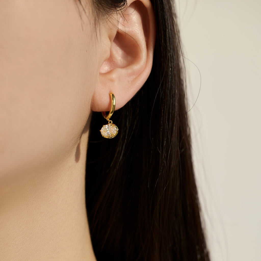 Pendientes de aro de moissanitas 3 ct dorados