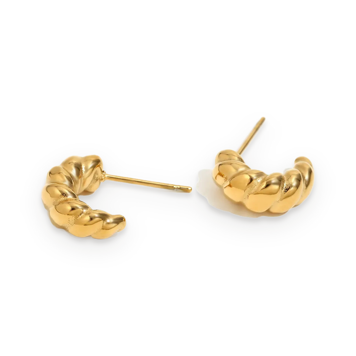 Pendientes de aro con relieve trenzado en acero dorado