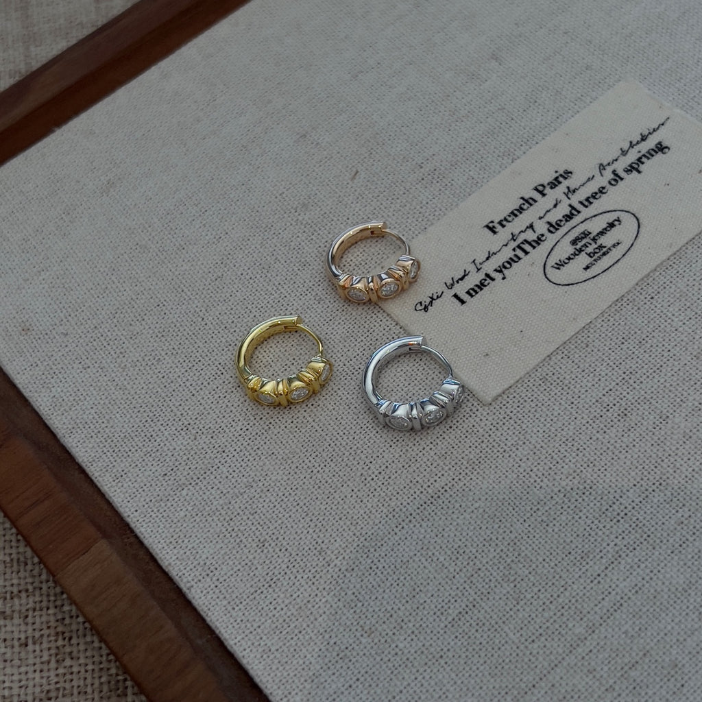 Pendientes de aro de moissanitas 0,6 ct dorados