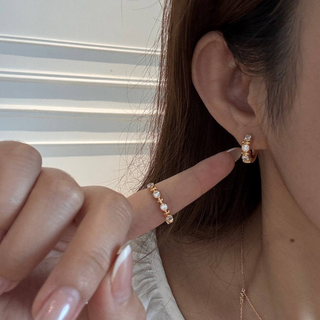 Pendientes de aro de moissanitas 0,6 ct dorados