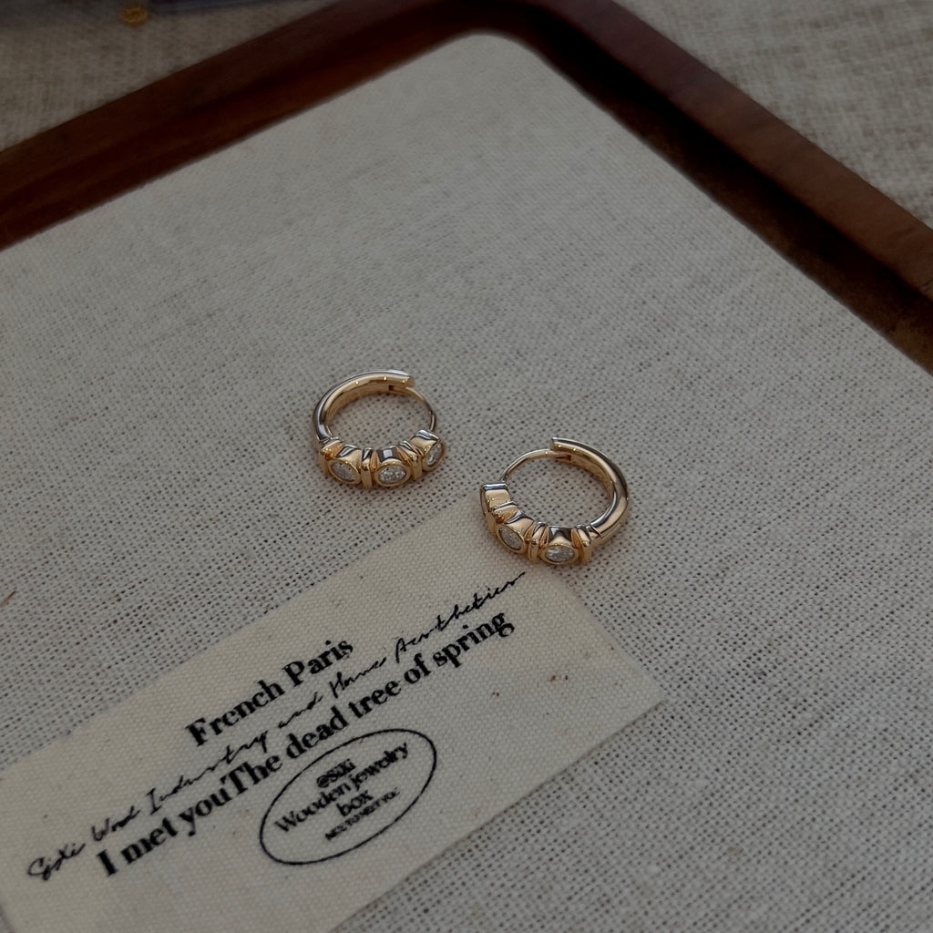 Pendientes de aro de moissanitas 0,6 ct dorados