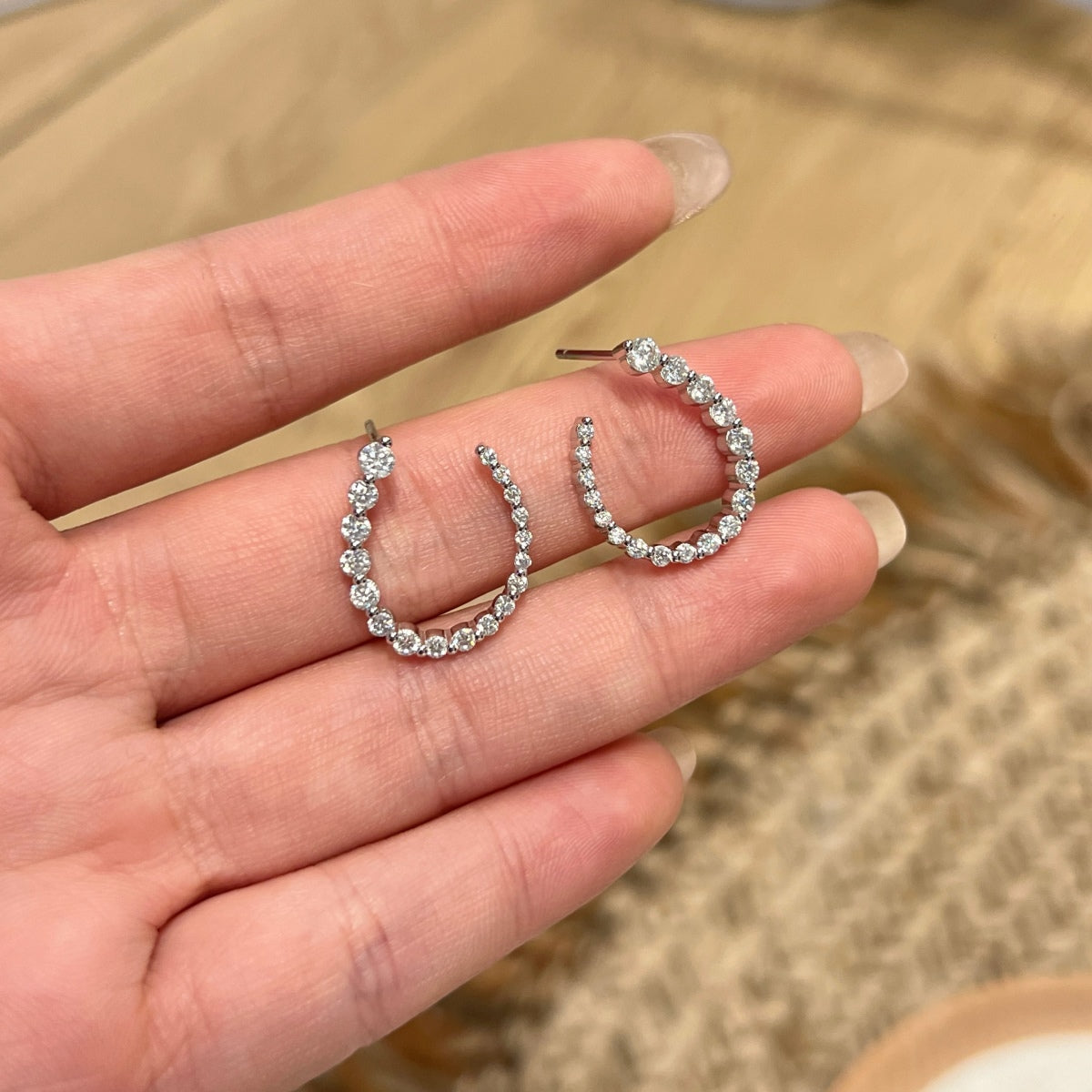 Pendientes de aro de moissanitas 1,26 ct en plata