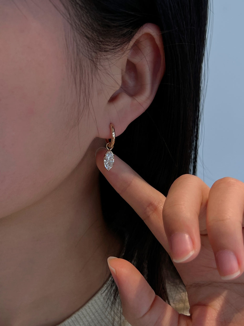 Pendientes de aro de moissanitas 2 ct en oro rosa