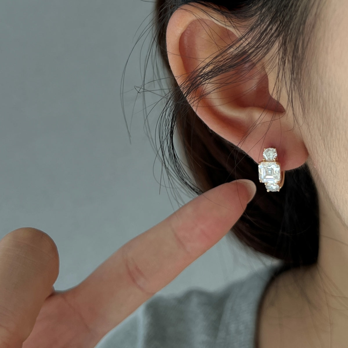 Pendientes de aro de moissanitas 3,2 ct en oro rosa