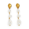 Pendientes largos de perlas en acero dorado
