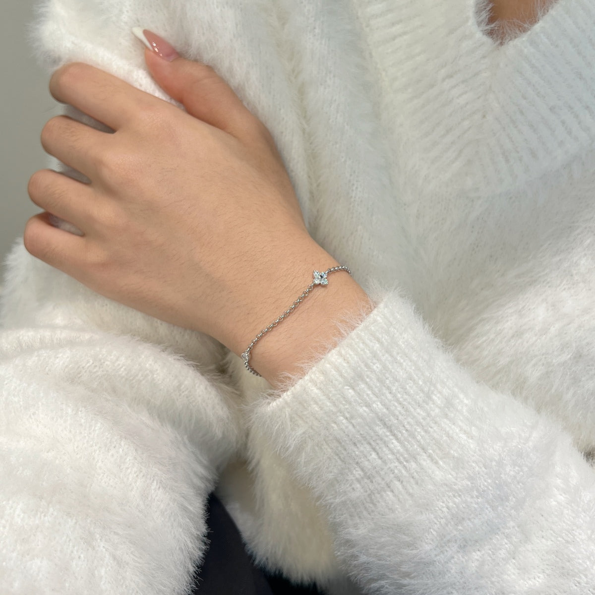 Pulsera con motivo floral de moissanitas 0,31 ct en plata