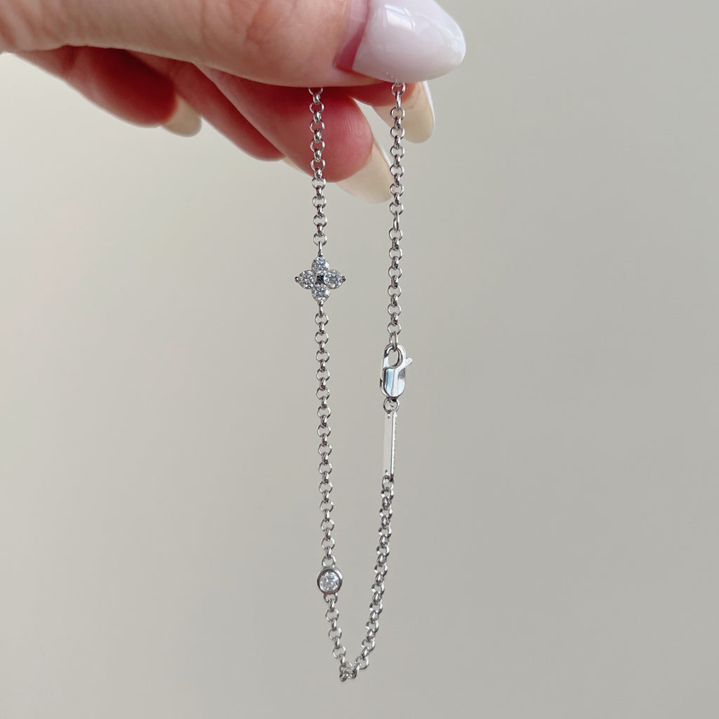 Pulsera con motivo floral de moissanitas 0,31 ct en plata