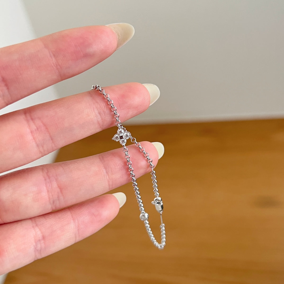 Pulsera con motivo floral de moissanitas 0,31 ct en plata