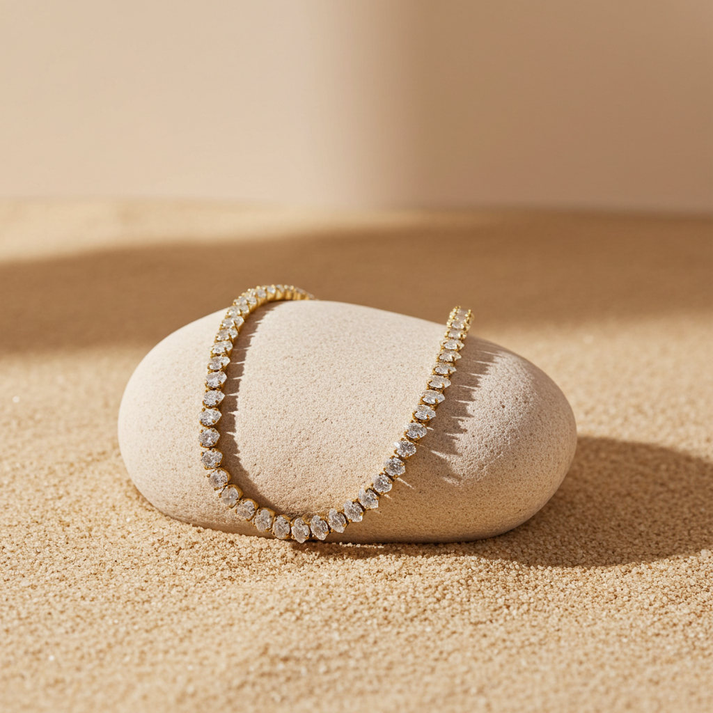 Pulsera tenis de circonitas en acero dorado